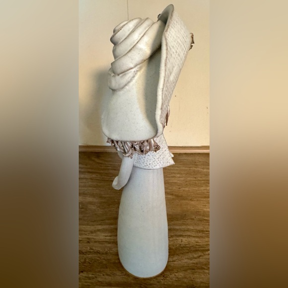 Veronica Ballan Rawlinson Alnwick Studio Pottery Standing Lady Faceless Figurine - Picture 4 of 9